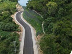 Kerusakan Beberapa Item Pengerjan Jalan Peti Kemas–Wae Kelambu, PPK: Masih dalam Masa Pemeliharaan