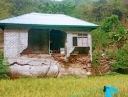 Rumah Ambruk dan Air Mata Keluarga Hadi, Kisah Pilu Kemanusiaan di Lamba Leda Utara