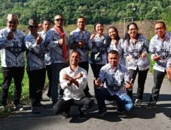 Cinta dan Pengabdian: Refleksi Hari Guru Nasional dari Guru-Guru SMAN 5 Kota Komba