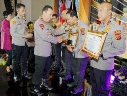 Kapolda NTT Irjen Rudi Darmoko Raih Penghargaan Nominasi Terbaik Polri Awards HeForShe 2025