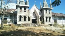 Semangat Gotong Royong Umat Bangun Stasi Santo Stefanus Tanahteket