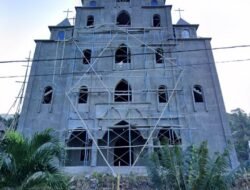 Gereja Paroki Santa Maria Worhonio-Ende: Simbol Iman yang Berakar dalam Budaya Lokal