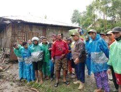 Wabup Manggarai Timur Tinjau Lokasi Longsor di Desa Goreng Meni, Pastikan Penanganan Korban Berjalan Maksimal