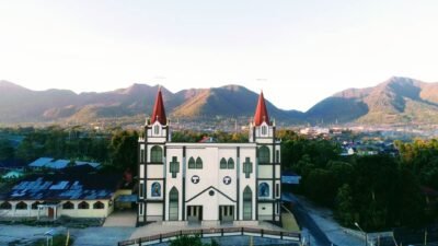 Jadwal Misa Paskah Paroki Santo Fransiskus Assisi Karot, Ibadat Jumat Agung Dimulai di Natas Labar