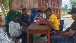 Junaidin Mahasan Dorong Forkopincam Reok,  Panggil Agen Minyak Tanah, Terkait HET dan Kelangkaan Minyak Tanah di Reo