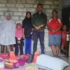 Dinas Sosial Manggarai Timur Salurkan Bantuan untuk Tiga Anak Yatim Piatu di Satar Punda Barat