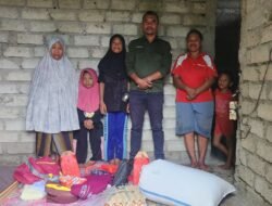 Dinas Sosial Manggarai Timur Salurkan Bantuan untuk Tiga Anak Yatim Piatu di Satar Punda Barat