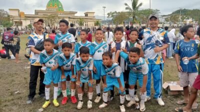 Laga Sengit Berujung Magis: Gol Spektakuler Andhika Tak Terbendung, SDK Santa Familia Pulangkan SDN Wae Wuul dengan Kemenangan Dramatis