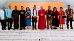 Paroki Katedral Ruteng Perkuat Solidaritas Umat Melalui Pembagian Sukacita Paskah