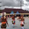 Lestarikan Budaya Manggarai, PGSD UNIKA Ruteng Hadirkan Pentas Caci dalam Dies Natalis ke-23