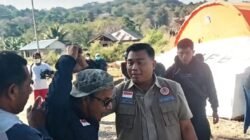 Camat Lamba Leda Utara Berani Melawan Tekanan, Plasidus Asis: Bantuan Bencana Milik Rakyat, Jangan Ada yang Hilang