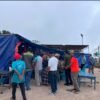 Tetes Air Mata dan Pelukan Hangat Wabup Manggarai Timur di Rumah Duka Korban Gempa Desa Waling