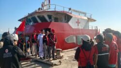 Misi Kemanusiaan PDIP: Rumah Sakit Apung Laksamana Malahayati Tiba di Manggarai Bantu Korban Gempa NTT