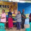 Gelar Reses di Reok, Anggota Komisi II DPRD NTT Fraksi Golkar Simprosa Rianasari Gandut Salurkan 2 Ton Beras